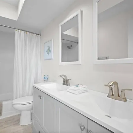 Cozy Doref Saint-Tropez